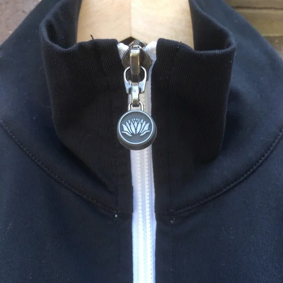 NEW Roots Zip-Up Yoga Jacket | Medium - Picture 3 of 10